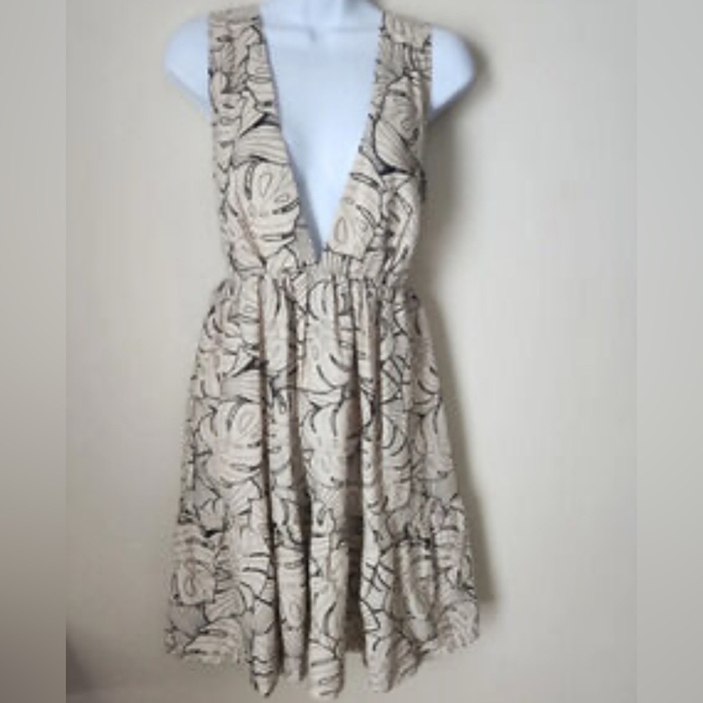 House of Harlow 1960 Cream and Black Backless Linen Dress
